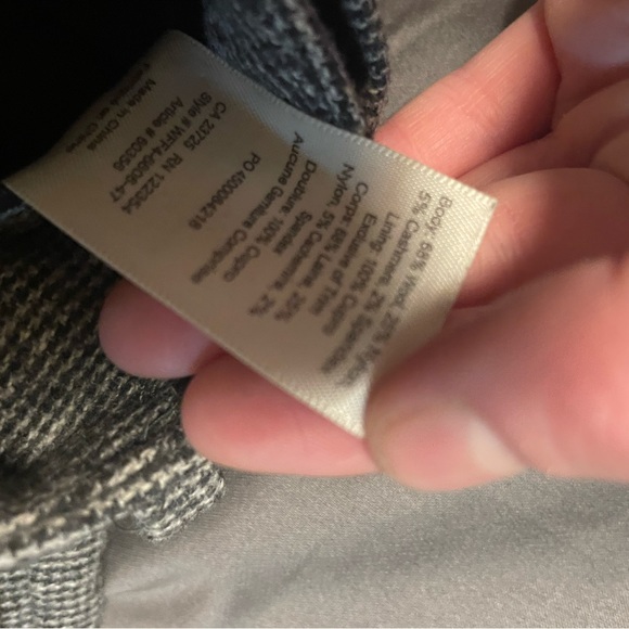 Aritzia front tie pants size 2 - Picture 3 of 5